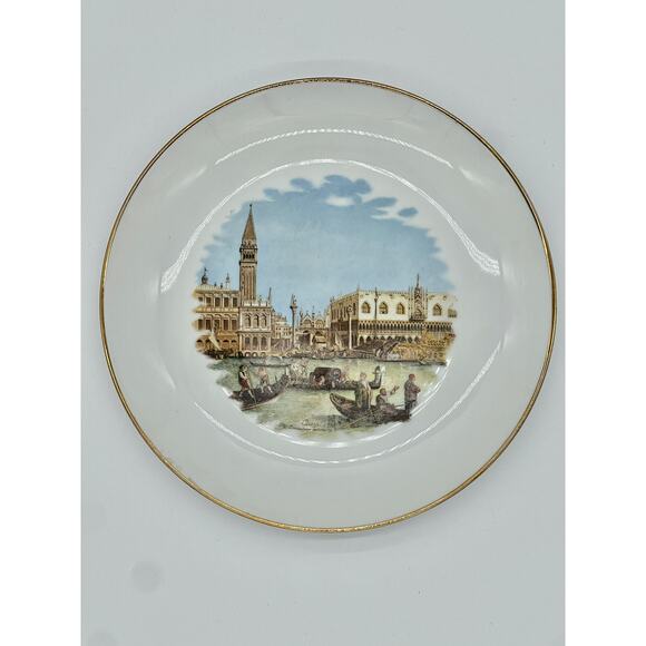 VINTAGE "Scenes of Venice" Collector Plates (4 Total) - Picture 8 of 9